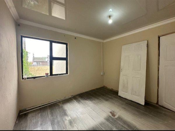 2 Bedroom Property for Sale in Mdantsane Eastern Cape